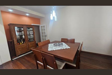 Apartamento à venda com 167m², 3 quartos e 1 vaga
