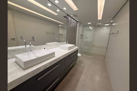 Apartamento à venda com 306m², 3 quartos e 3 vagas
