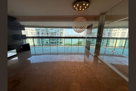 Apartamento à venda com 306m², 3 quartos e 3 vagas