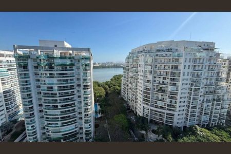 Apartamento à venda com 306m², 3 quartos e 3 vagas