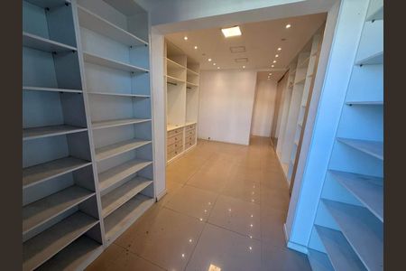 Apartamento à venda com 306m², 3 quartos e 3 vagas