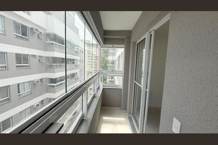 Apartamento à venda com 60m², 2 quartos e 1 vaga
