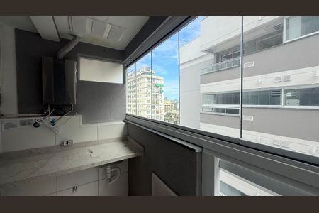 Apartamento à venda com 60m², 2 quartos e 1 vaga