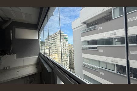 Apartamento à venda com 60m², 2 quartos e 1 vaga