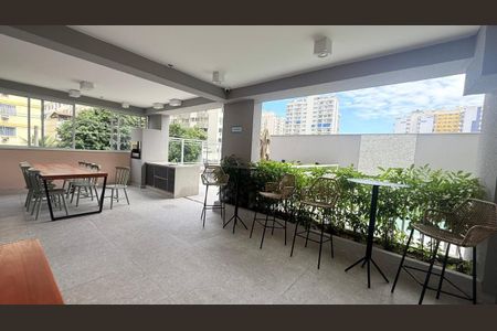 Apartamento à venda com 60m², 2 quartos e 1 vaga