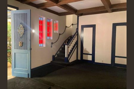 Casa à venda com 280m², 4 quartos e 1 vaga
