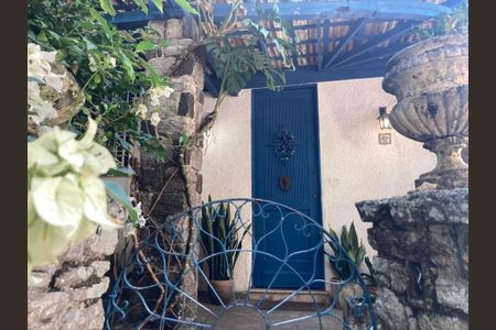 Casa à venda com 280m², 4 quartos e 1 vaga