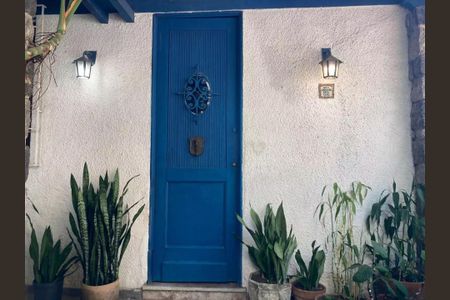 Casa à venda com 280m², 4 quartos e 1 vaga