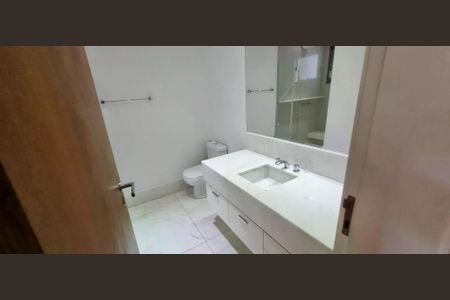 Casa para alugar com 312m², 3 quartos e 6 vagas