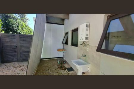 Casa para alugar com 312m², 3 quartos e 6 vagas