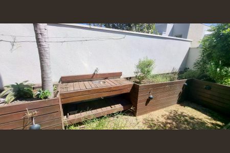 Casa para alugar com 312m², 3 quartos e 6 vagas
