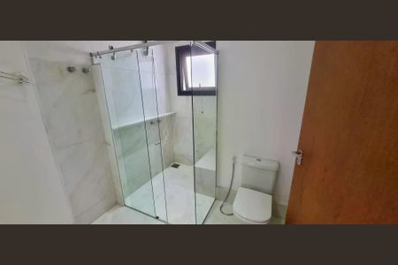 Casa para alugar com 312m², 3 quartos e 6 vagas