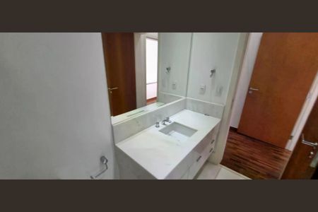 Casa para alugar com 312m², 3 quartos e 6 vagas
