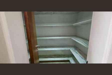 Casa para alugar com 312m², 3 quartos e 6 vagas