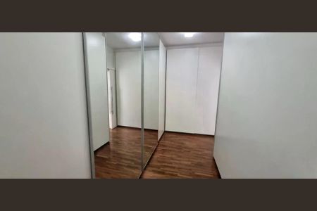 Casa para alugar com 312m², 3 quartos e 6 vagas