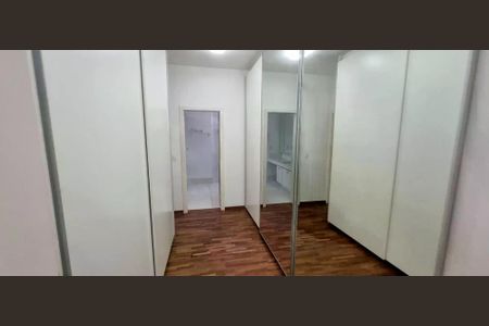 Casa para alugar com 312m², 3 quartos e 6 vagas