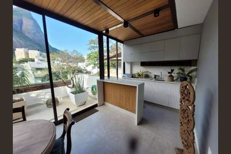 Apartamento à venda com 321m², 4 quartos e 3 vagas