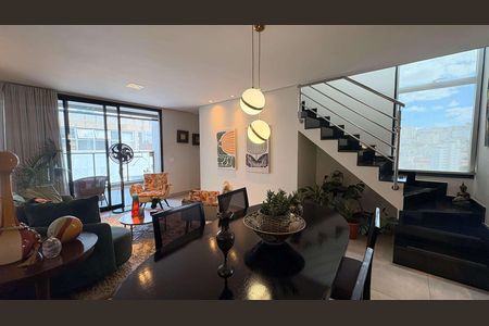 Apartamento à venda com 125m², 3 quartos e 3 vagas