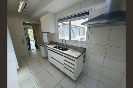 Apartamento à venda com 170m², 3 quartos e 2 vagas