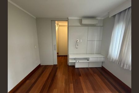 Apartamento à venda com 170m², 3 quartos e 2 vagas