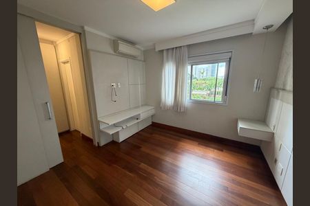 Apartamento à venda com 170m², 3 quartos e 2 vagas
