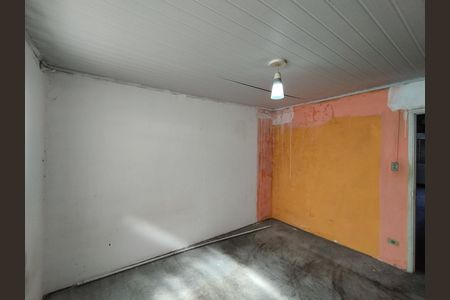 Casa à venda com 200m², 2 quartos e 1 vagaSuíte 