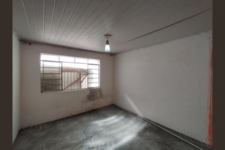 Casa à venda com 200m², 2 quartos e 1 vagaSuíte 