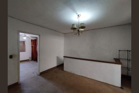 Casa à venda com 200m², 2 quartos e 1 vagaQuarto 