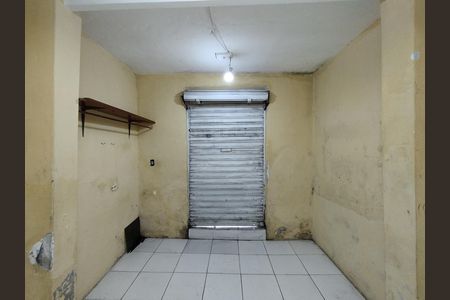 Casa à venda com 200m², 2 quartos e 1 vagaGaragem