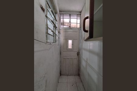 Casa à venda com 200m², 2 quartos e 1 vagaÁrea de Serviço