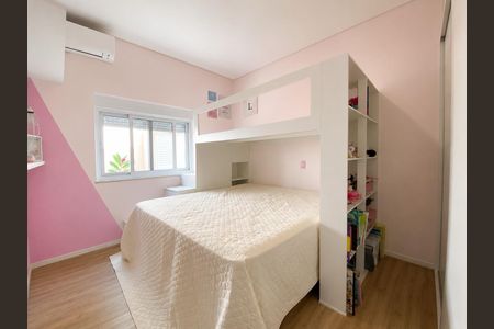 Casa à venda com 320m², 4 quartos e 4 vagas