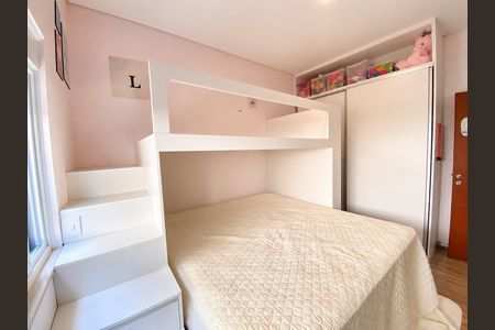 Casa à venda com 320m², 4 quartos e 4 vagas