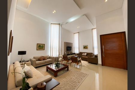Casa à venda com 4 quartos, 320m² em Mont Blanc Résidence, Campinas