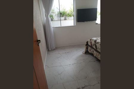 Casa à venda com 3 quartos, 230m² em Ingá, Niterói