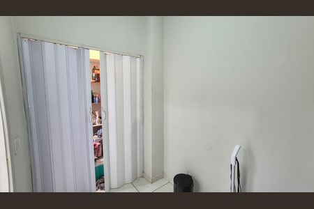 Apartamento à venda com 67m², 2 quartos e 1 vaga Apartamento à venda com 67m², 2 quartos e 1 vagaQuarto e dispensa de apoio