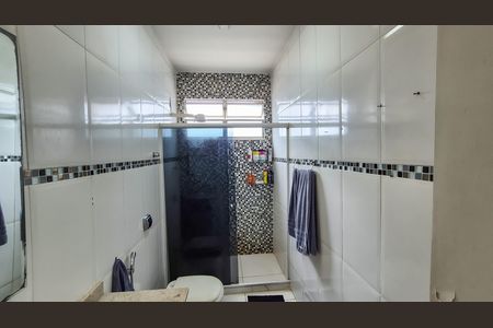 Apartamento à venda com 67m², 2 quartos e 1 vaga Apartamento à venda com 67m², 2 quartos e 1 vagaBanheiro