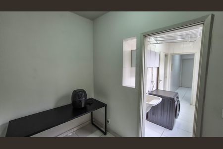 Apartamento à venda com 67m², 2 quartos e 1 vaga Apartamento à venda com 67m², 2 quartos e 1 vagaQuarto e dispensa de apoio