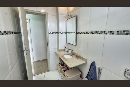 Apartamento à venda com 67m², 2 quartos e 1 vaga Apartamento à venda com 67m², 2 quartos e 1 vagaBanheiro