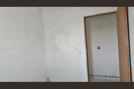 Apartamento à venda com 2 quartos, 39m² em Parque Sao Domingos, São Paulo