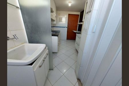 Apartamento à venda com 60m², 2 quartos e 1 vaga