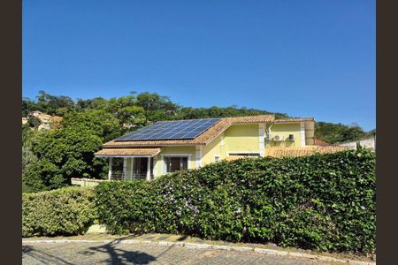 Casa à venda com 280m², 4 quartos e 2 vagas