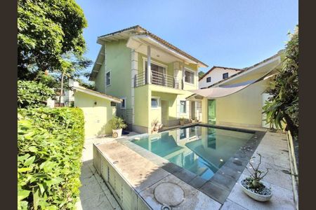 Casa à venda com 280m², 4 quartos e 2 vagas