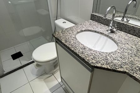 Apartamento para alugar com 64m², 2 quartos e 1 vaga Apartamento para alugar com 64m², 2 quartos e 1 vagaBanheiro Social
