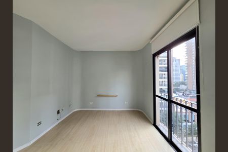 Sala de apartamento para alugar com 2 quartos, 40m² em Chácara Itaim, São Paulo