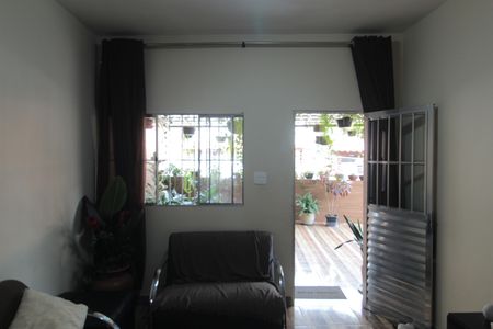Casa à venda com 166m², 3 quartos e sem vagaSala