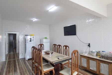 Casa à venda com 166m², 3 quartos e sem vagaCozinha