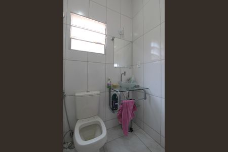 Casa à venda com 166m², 3 quartos e sem vagaBanheiro Social