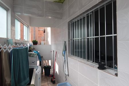 Casa à venda com 166m², 3 quartos e sem vagaÁrea de Serviço
