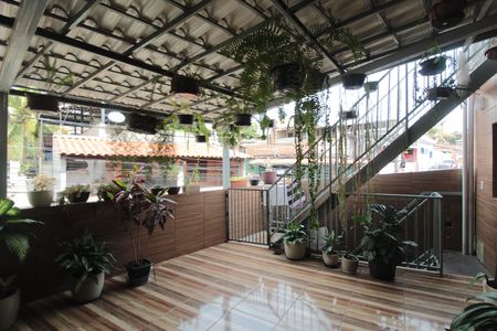 Casa à venda com 166m², 3 quartos e sem vagaVaranda