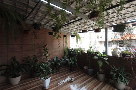 Casa à venda com 166m², 3 quartos e sem vagaVaranda